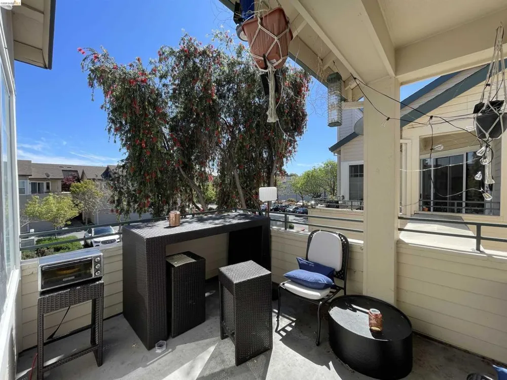 2507 Baywood Way Richmond, CA 94804