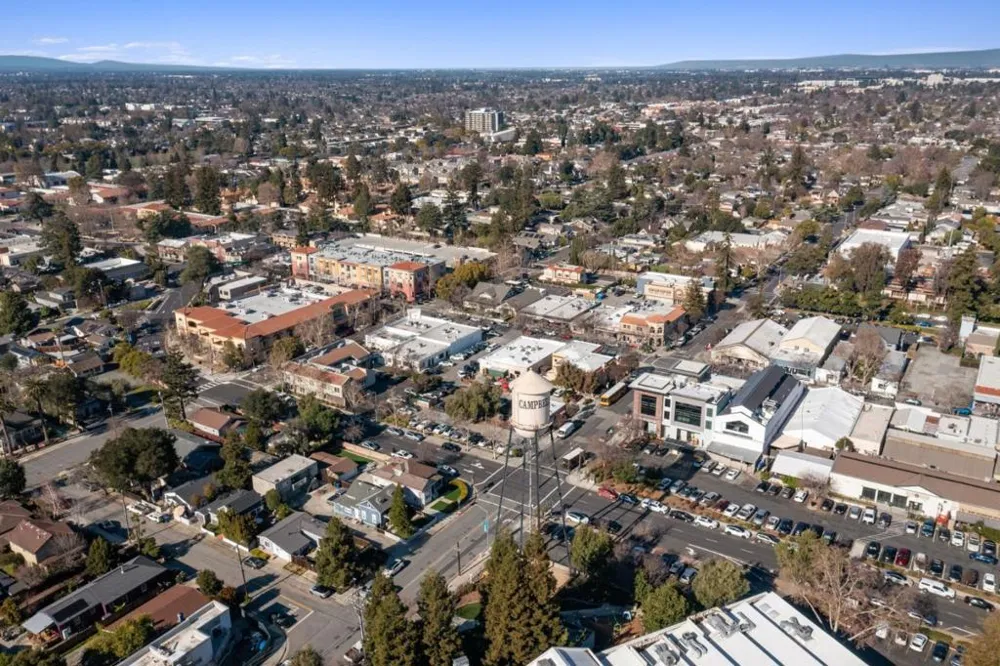 44 Sunnyside Avenue Campbell, CA 95008