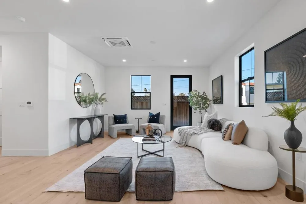 44 Sunnyside Avenue Campbell, CA 95008