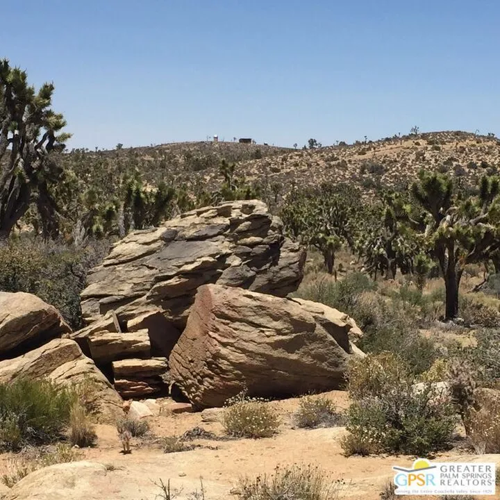 1430 Orion Pioneertown, CA 92268