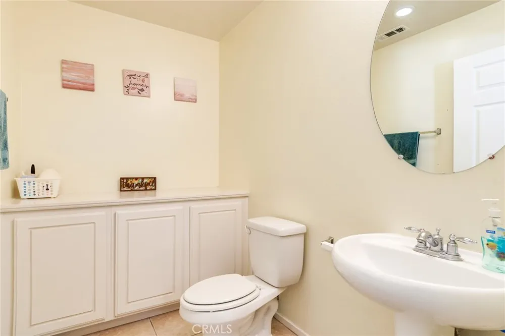 31271 Moss Mentone, CA 92359