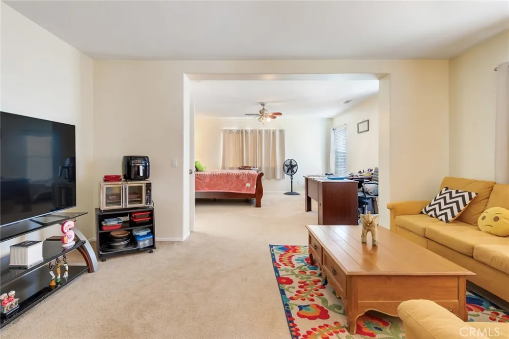 31271 Moss Mentone, CA 92359