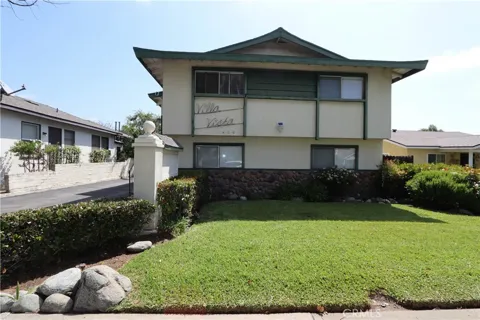 460 Vista Avenue #B