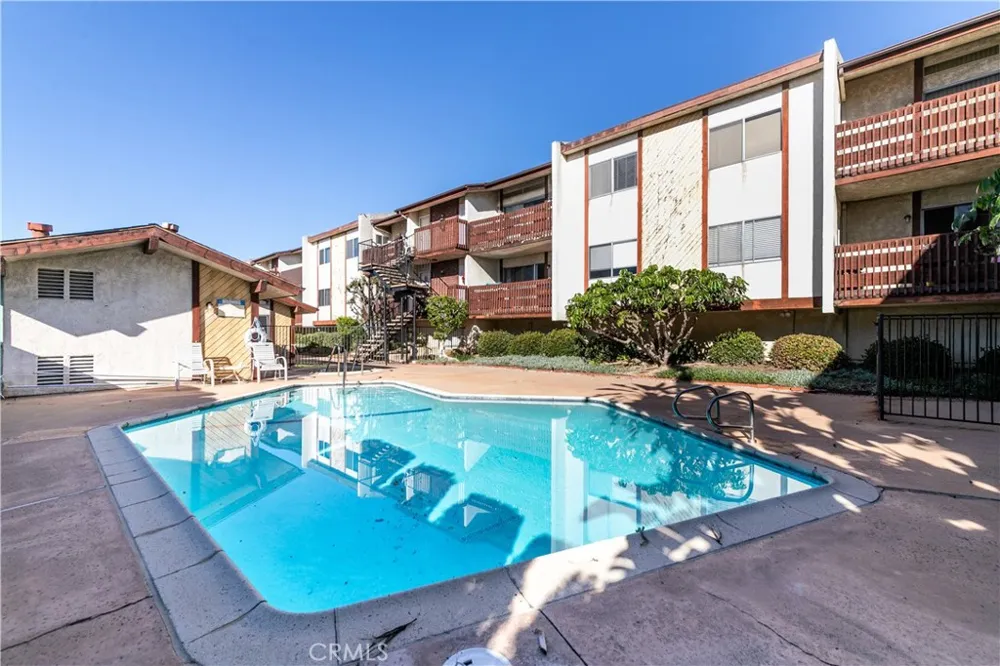 15214 S Raymond Avenue #111 Gardena, CA 90247