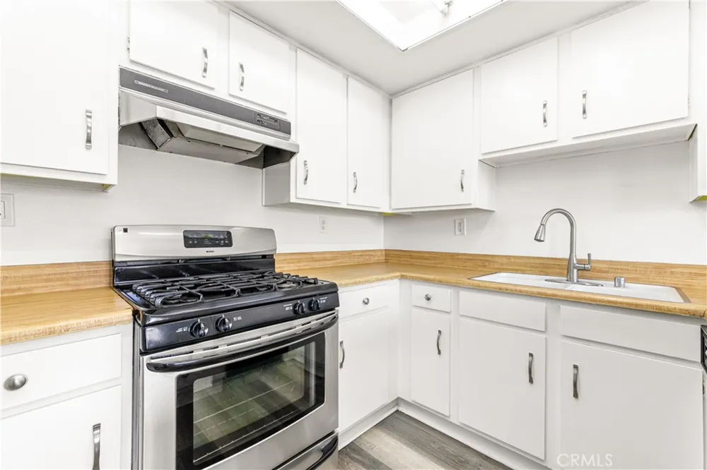 15214 S Raymond Avenue #111 Gardena, CA 90247