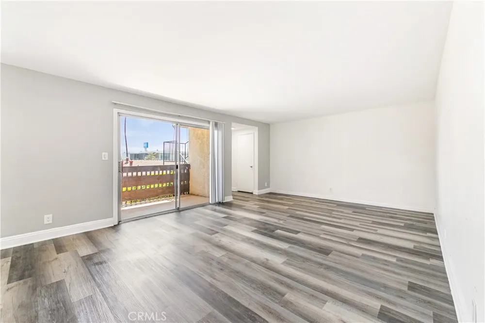 15214 S Raymond Avenue #111 Gardena, CA 90247
