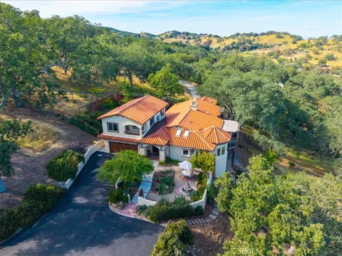 10662 Santa Ana Road