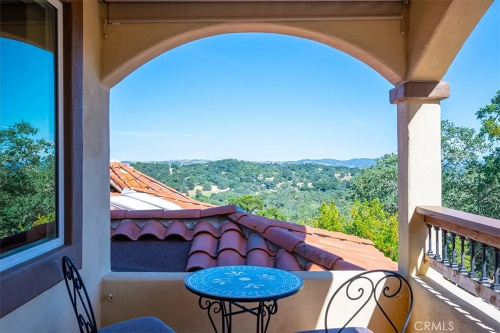 10662 Santa Ana Road Atascadero, CA 93422