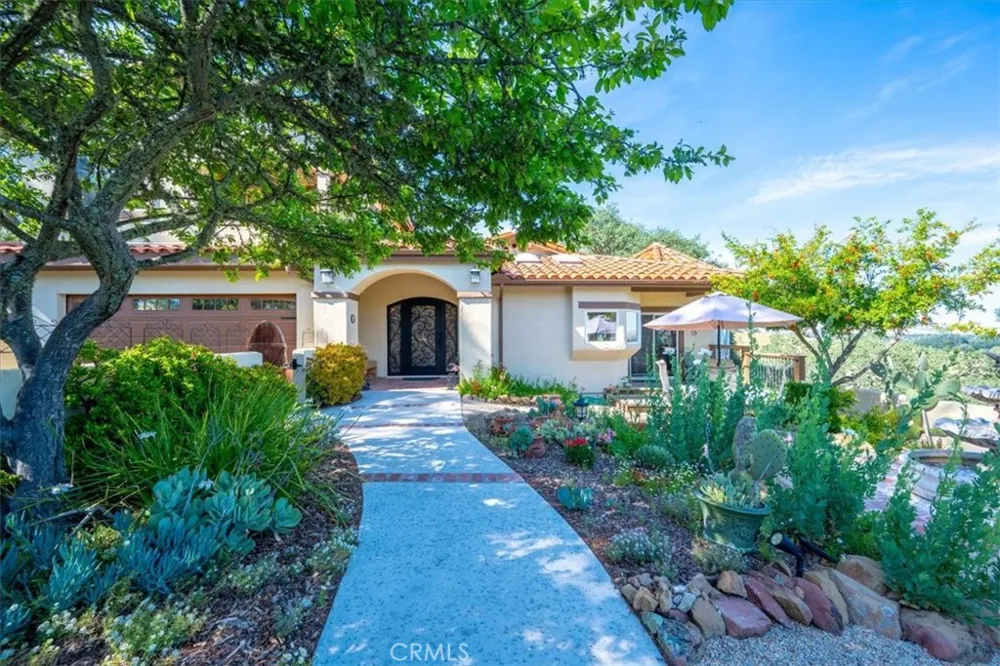 10662 Santa Ana Road Atascadero, CA 93422