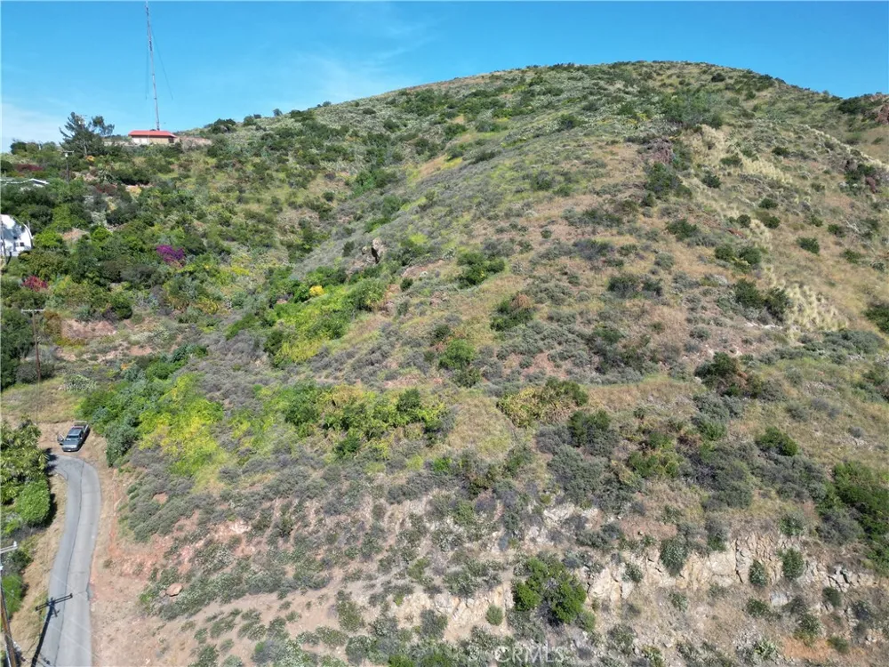 5242 E Lomita Orange, CA 92869