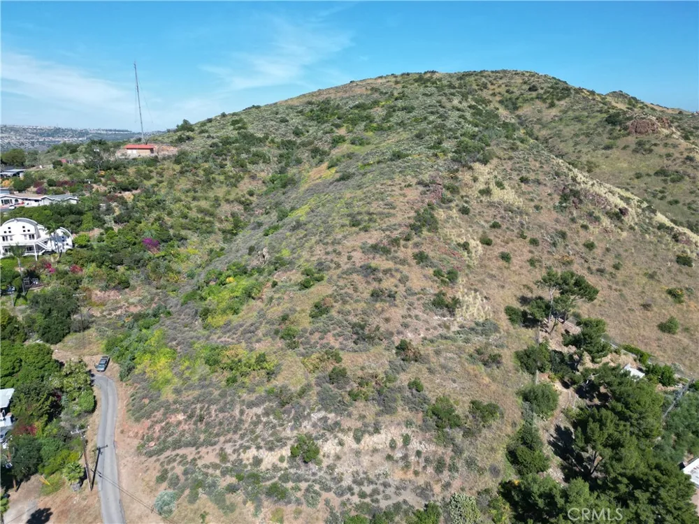 5242 E Lomita Orange, CA 92869