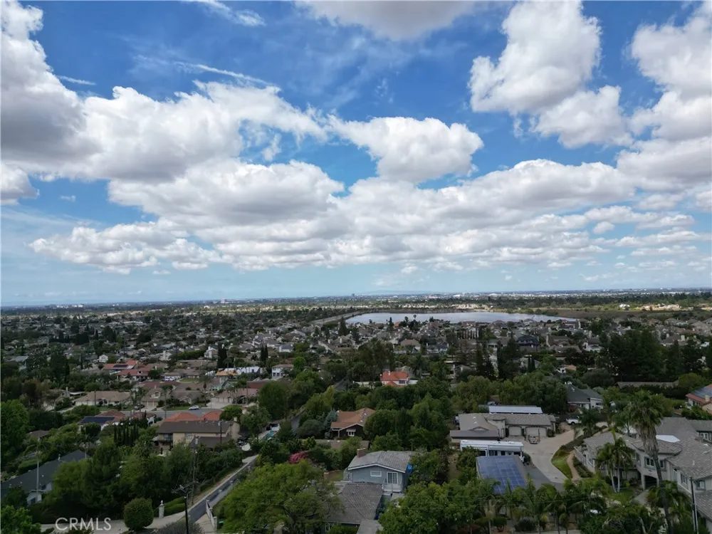 5242 E Lomita Orange, CA 92869