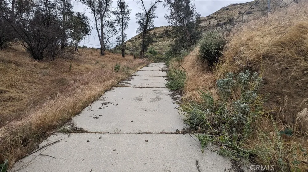 9335 Reche Canyon Road Colton, CA 92324