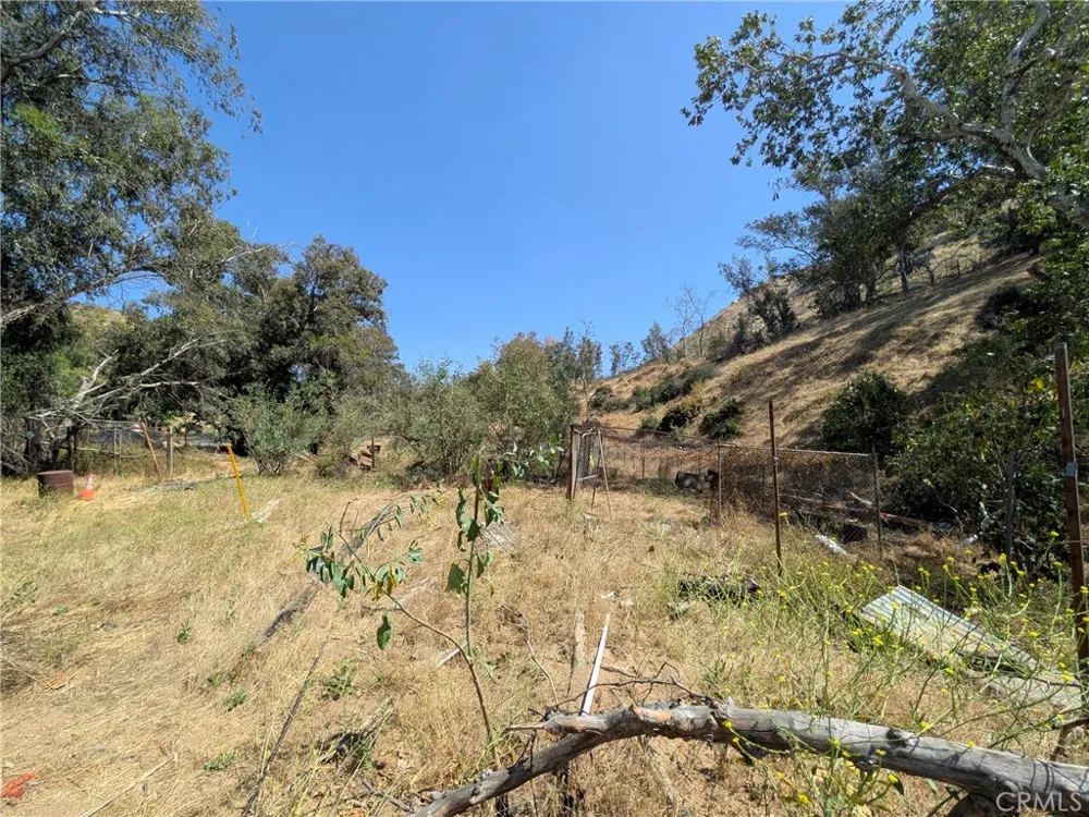 9335 Reche Canyon Road Colton, CA 92324