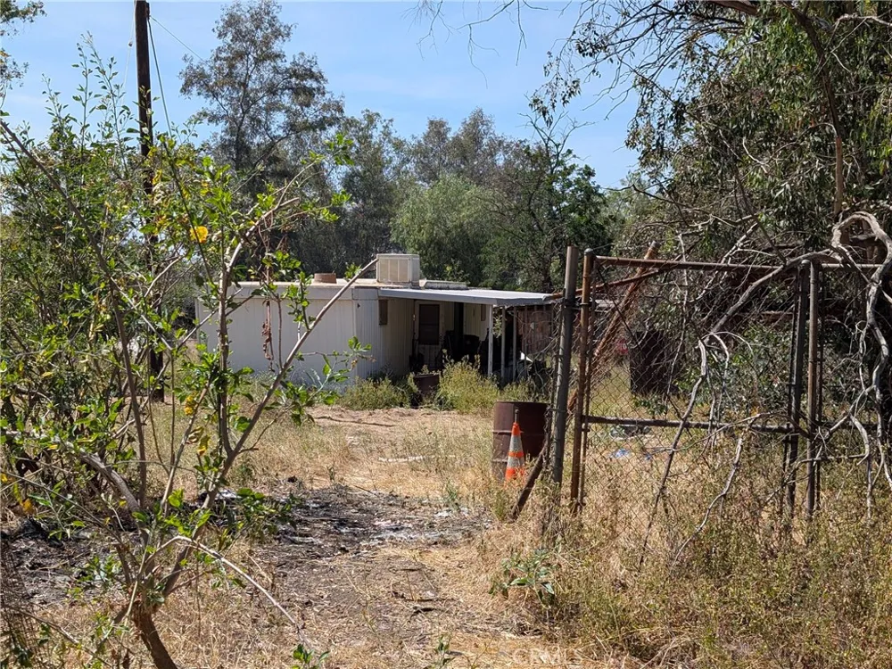 9335 Reche Canyon Road Colton, CA 92324