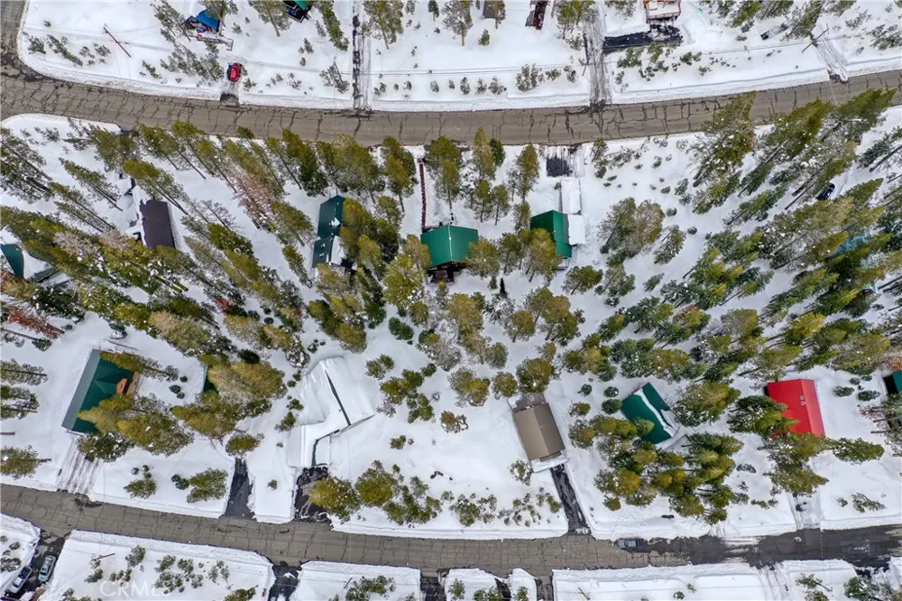 5252 Palisade Road Soda Springs, CA 95728