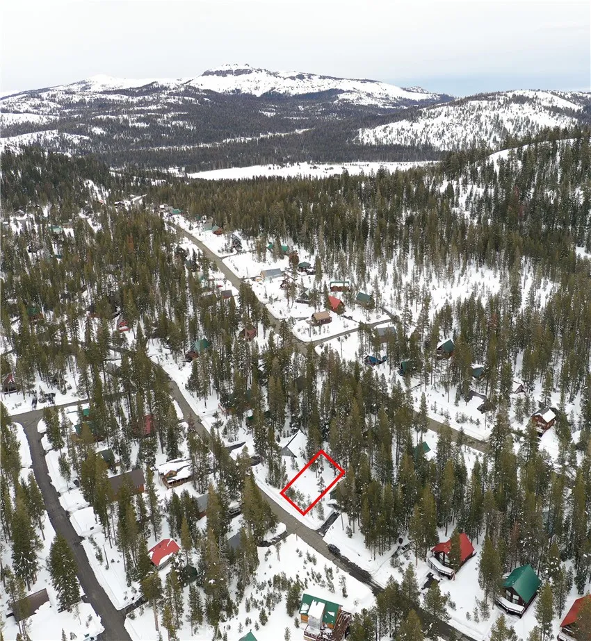 5252 Palisade Road Soda Springs, CA 95728