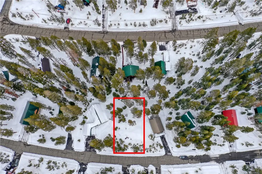 5252 Palisade Road Soda Springs, CA 95728