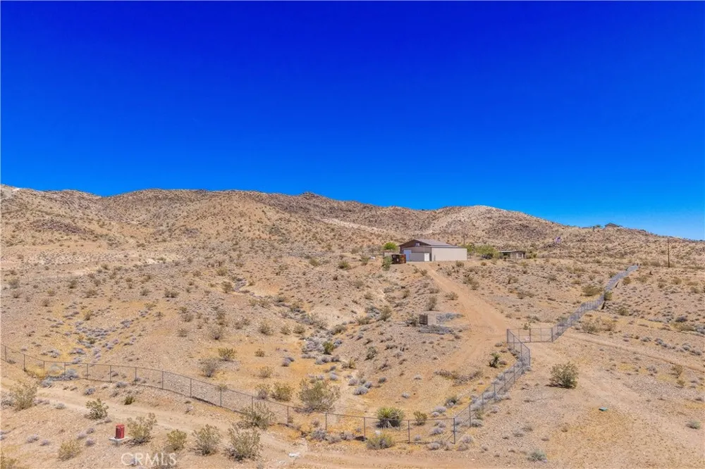 2858 Sage Avenue Landers, CA 92285