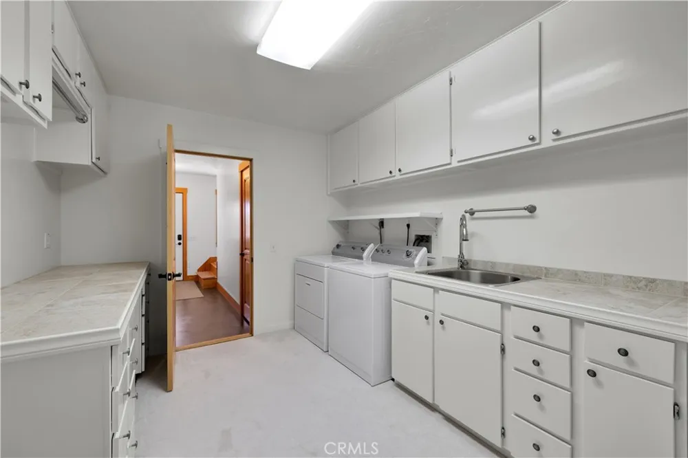 2858 Sage Avenue Landers, CA 92285