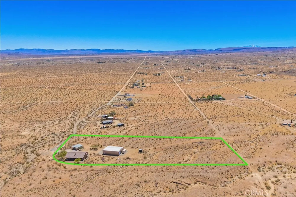 2858 Sage Avenue Landers, CA 92285