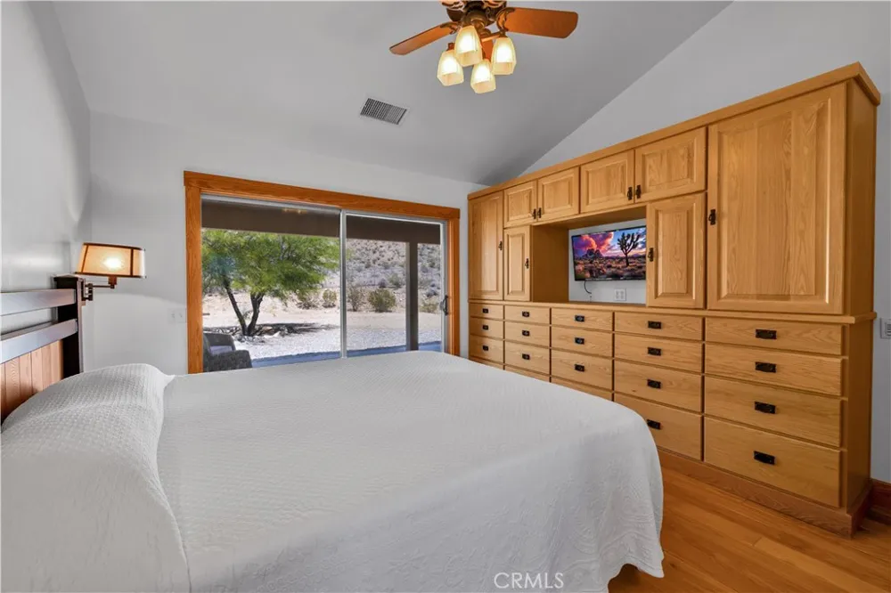 2858 Sage Avenue Landers, CA 92285