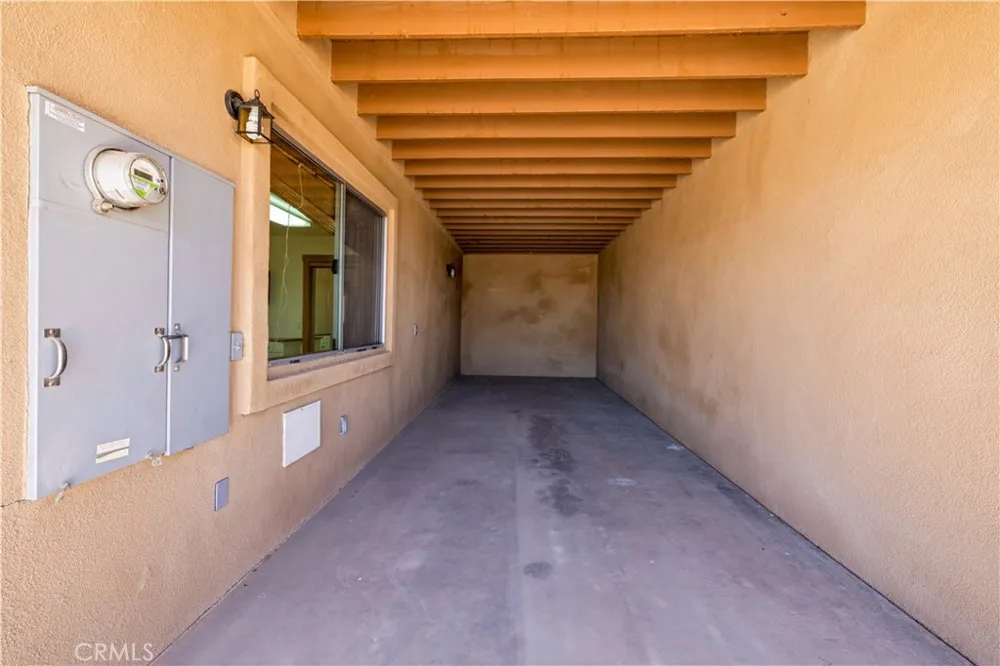 2858 Sage Avenue Landers, CA 92285