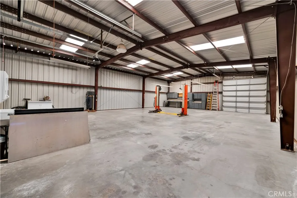 2858 Sage Avenue Landers, CA 92285