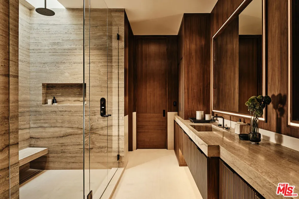 401 Tigertail Road Los Angeles, CA 90049