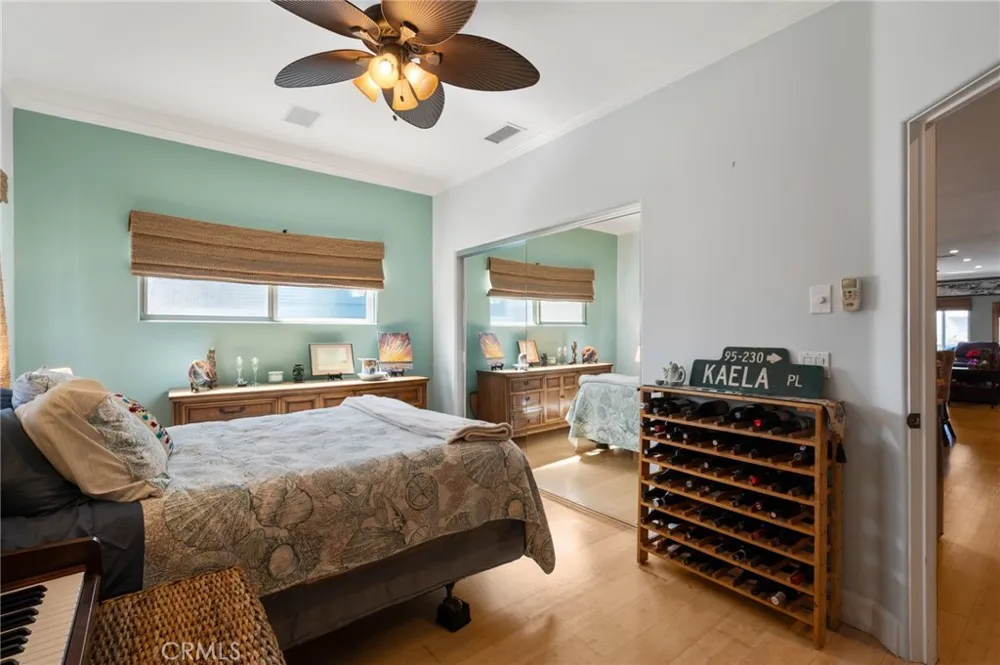 310 30th Hermosa Beach, CA 90254