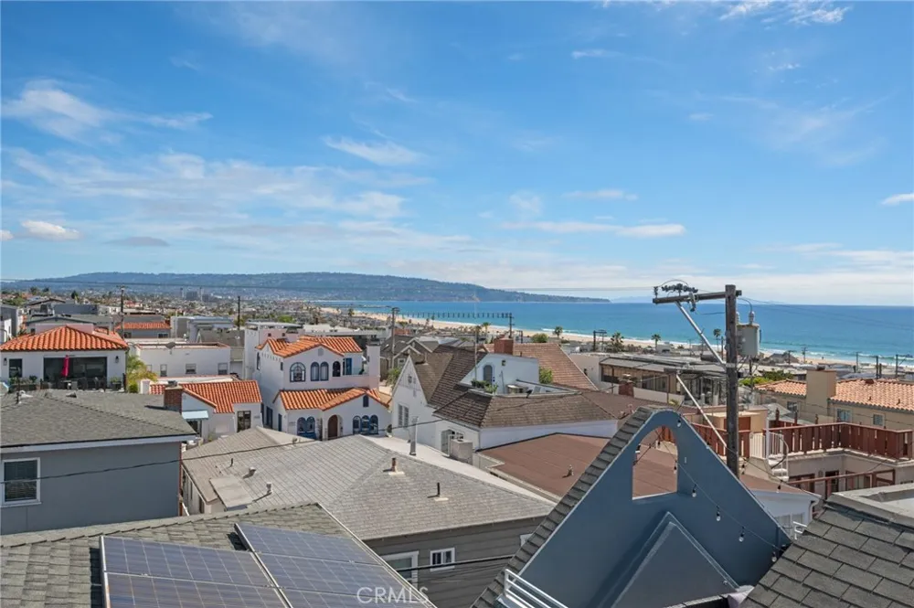 310 30th Hermosa Beach, CA 90254