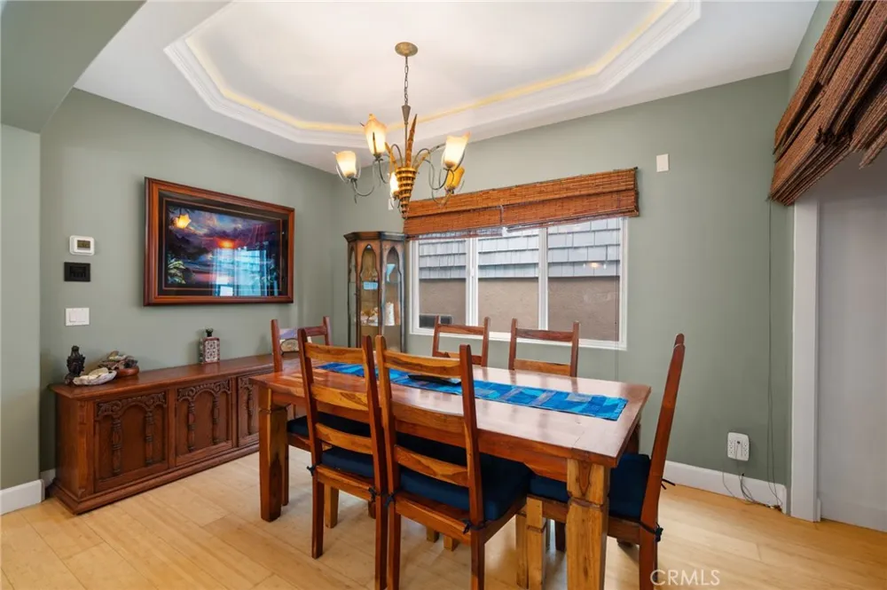 310 30th Hermosa Beach, CA 90254
