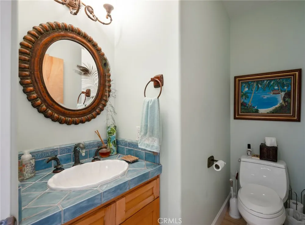 310 30th Hermosa Beach, CA 90254