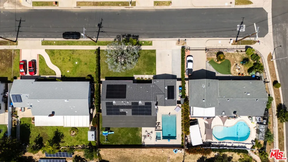 10510 Kurt Street Lakeview Terrace, CA 91342