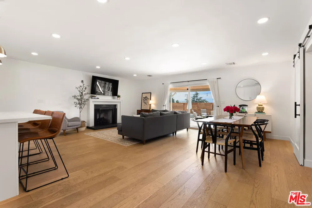 10510 Kurt Street Lakeview Terrace, CA 91342
