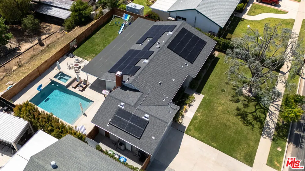 10510 Kurt Street Lakeview Terrace, CA 91342