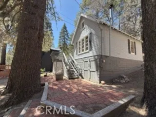 658 Yukon Green Valley Lake, CA 92341