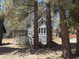 658 Yukon Green Valley Lake, CA 92341