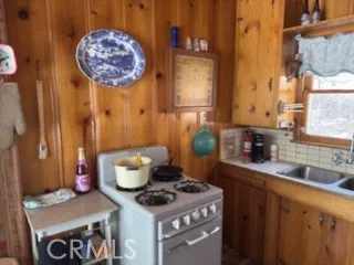 658 Yukon Green Valley Lake, CA 92341