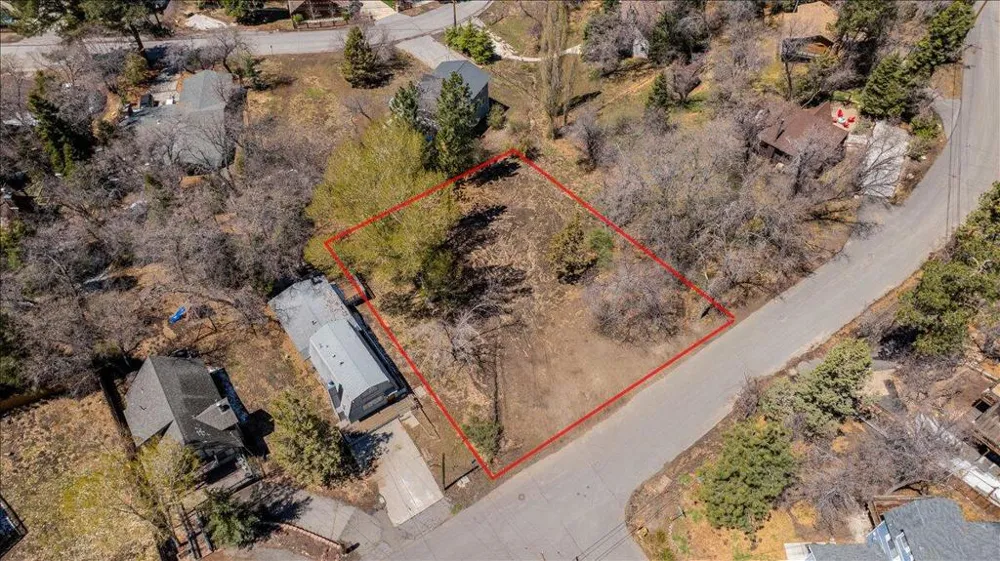 1270 Siskiyou Drive Big Bear, CA 92315
