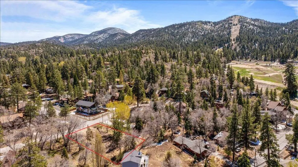 1270 Siskiyou Drive Big Bear, CA 92315
