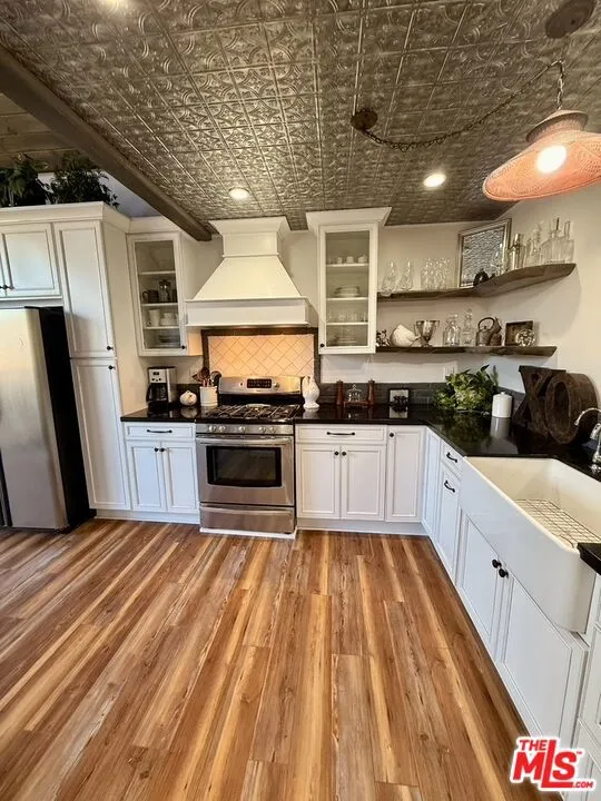 370 Main Street #B Los Alamos, CA 93440