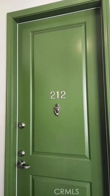 6938 Laurel Canyon #212 North Hollywood, CA 91605