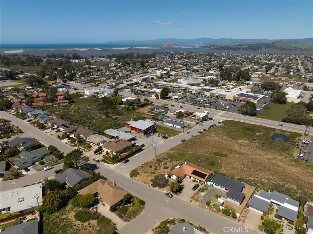 1110 Bay Oaks Los Osos, CA 93402