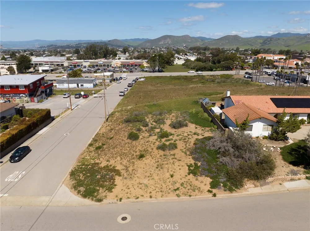 1110 Bay Oaks Los Osos, CA 93402