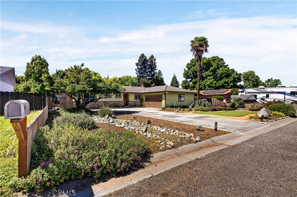 6 Mayfair Chico, CA 95973