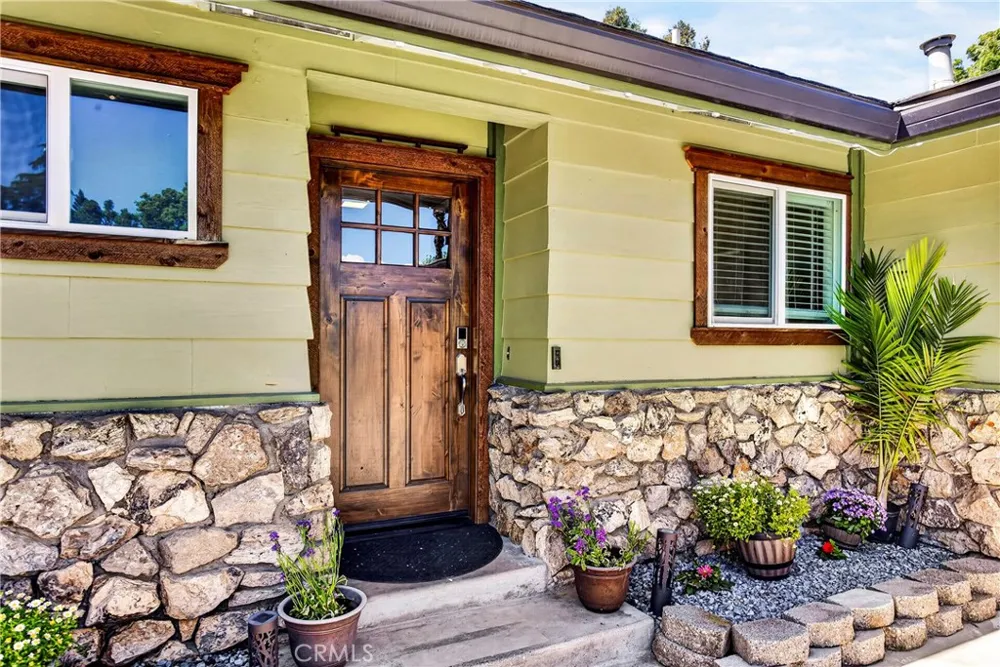 6 Mayfair Chico, CA 95973