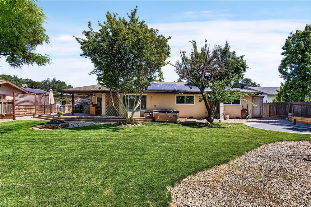 6 Mayfair Chico, CA 95973