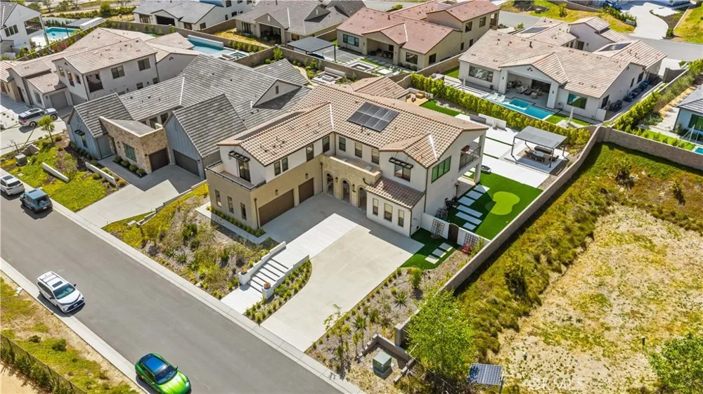18331 Creek Canyon Silverado, CA 92676