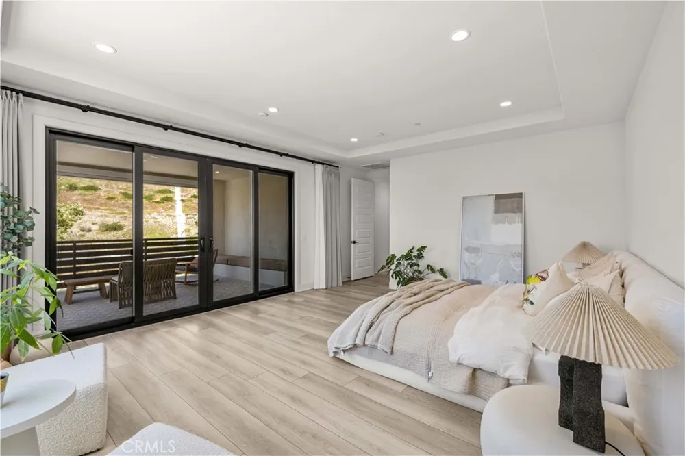 18331 Creek Canyon Silverado, CA 92676